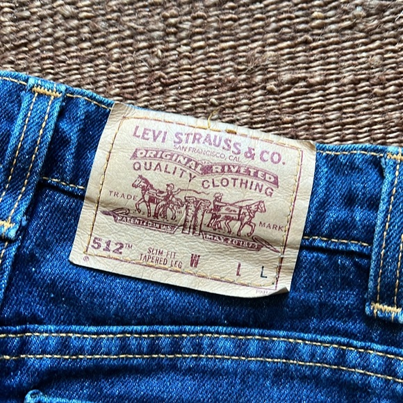 512 Dark Blue Levi’s - Picture 4 of 5